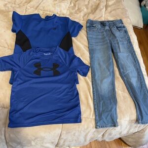 Bundle boys size 7. Two T-shirts and a pair of jeans